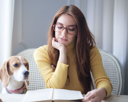 yellow-sweater-book